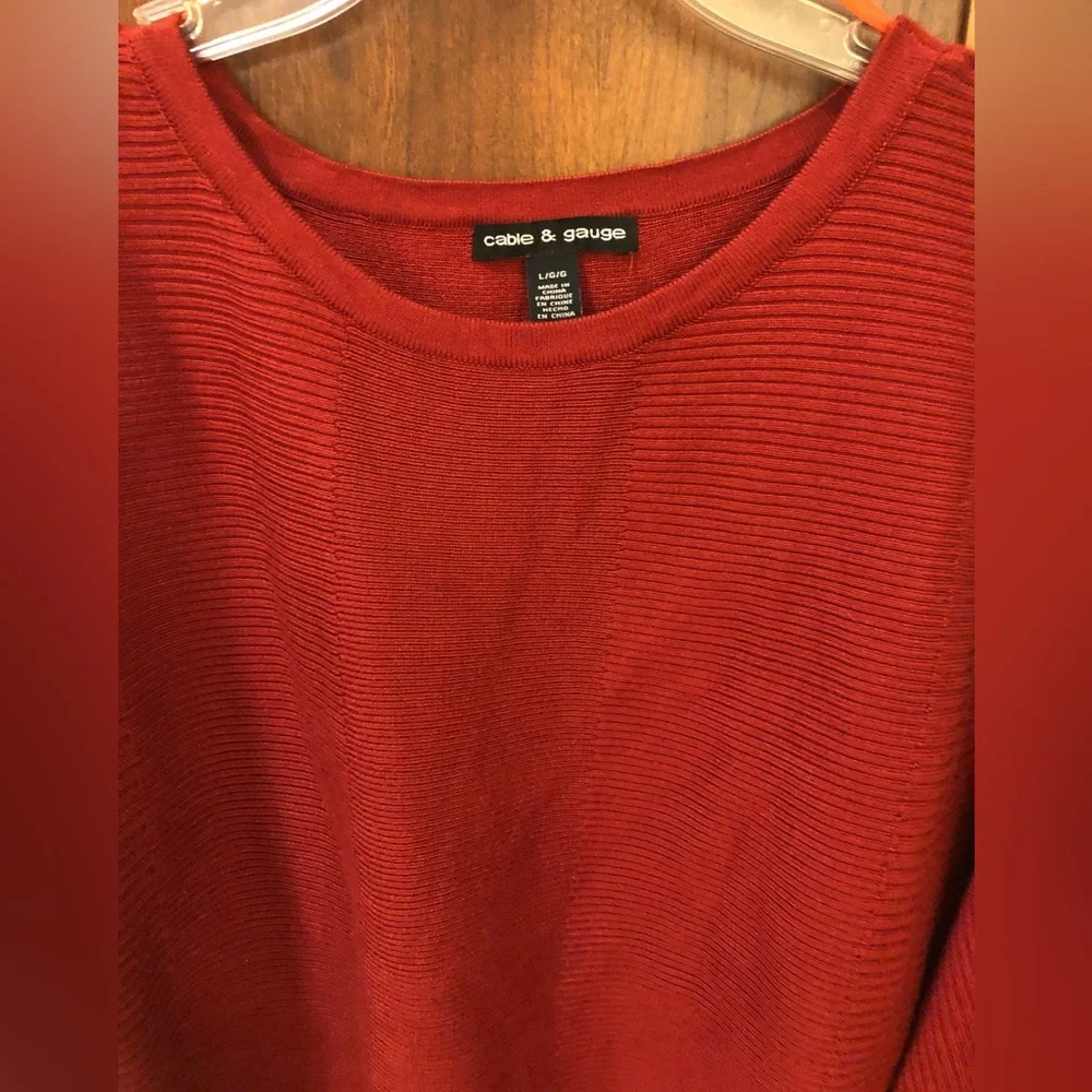 Cable & Gauge Cranberry Crop Sweater - Picture 3 of 8